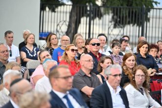 Crowd at the Ceremony