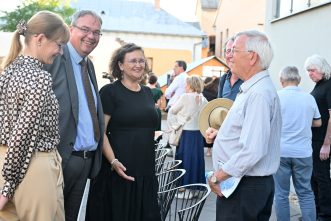 Guests of the event, Mr. Csaba Balogh, Hungarian Ambassador to Slovakia (left) and Architect Mr. Giora Solar (right)